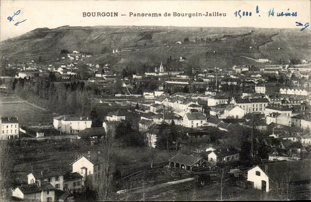 Bourgoin-Jallieu — Panorama de Bourgoin-Jallieu — Ouvrure - Recto