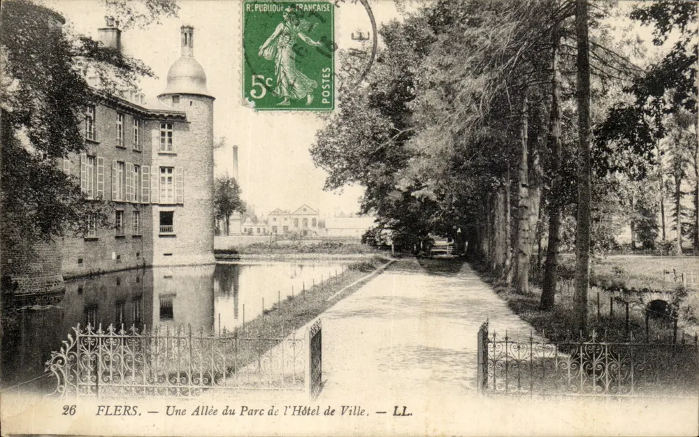 Flers — Ein Weg im Park des Rathauses — LL. - Vorderseite