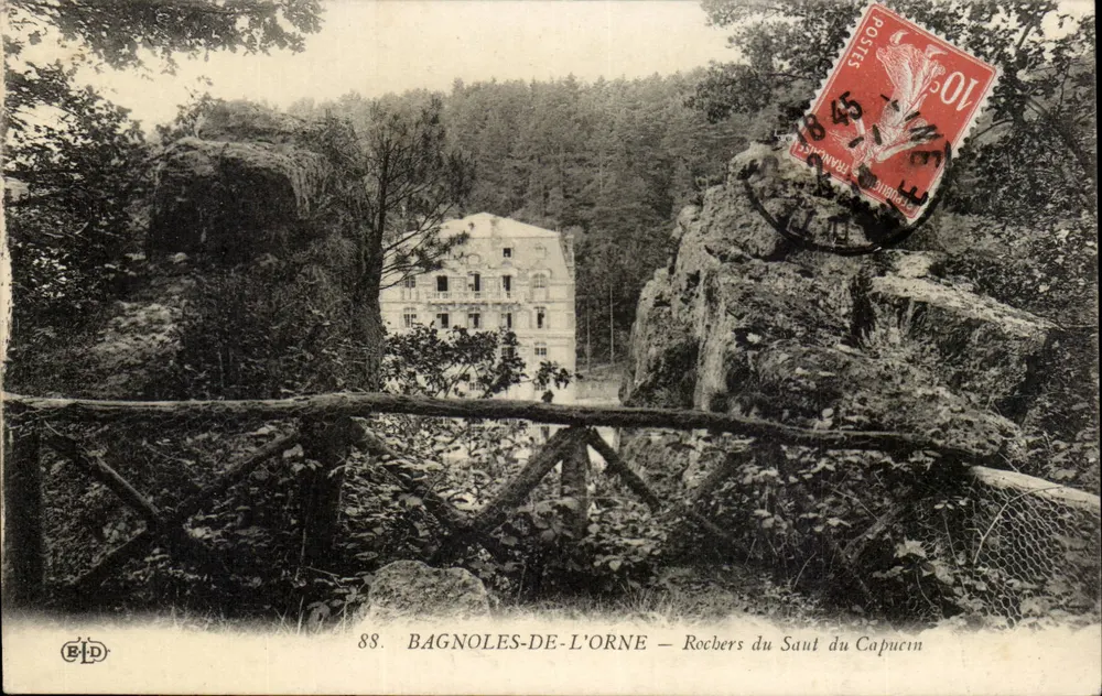Bagnoles-de-l'Orne — Felsen des Capucin-Sprungs — Verlag E.D. n°88 - Vorderseite