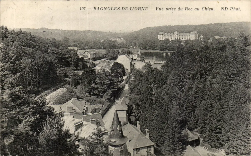 Bagnolles-de-l'Orne — Ansicht vom Roc au Chien — ND Phot. n°107 - Vorderseite