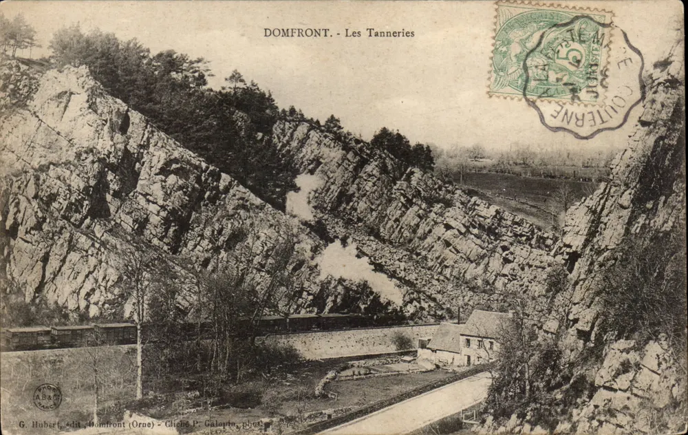Domfront - As Tanneries — G. Hubert, edit. Domfront (Orne) - Cliché P. Galeran - Frente