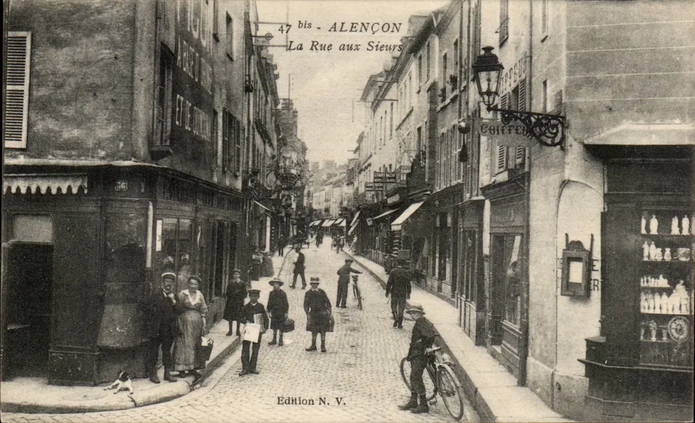 Alençon — La Rue aux Sieurs — Edizione N.V. - Recto