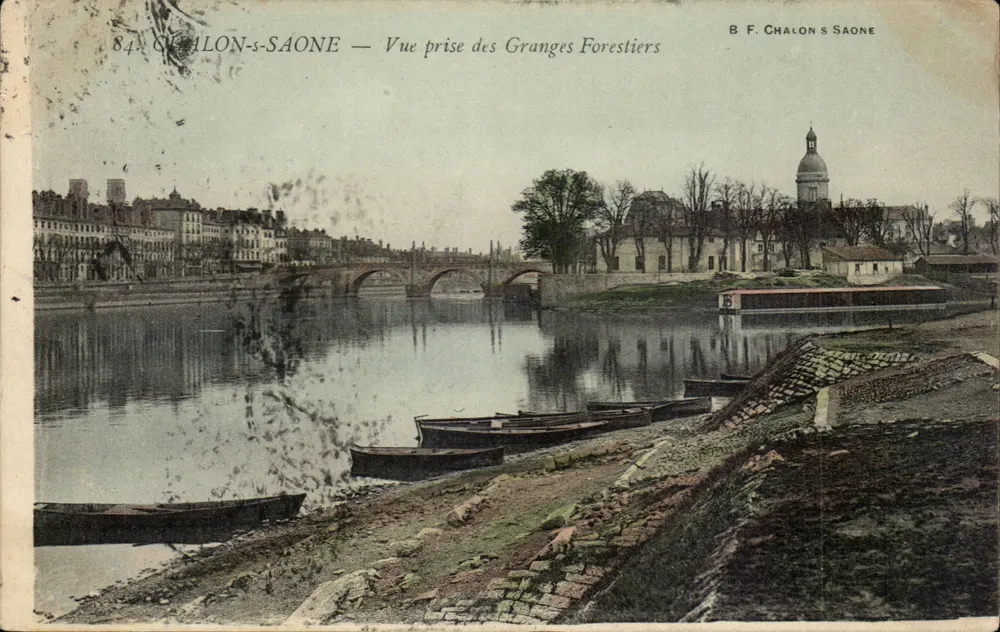 Chalon-sur-Saône — Vista tirada das Granges Forestiers — B. F. Chalon s. Saône - Frente