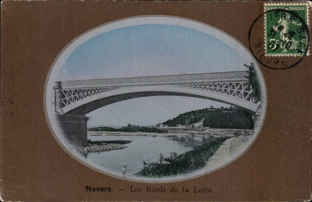 Nevers — Os bordos do rio Loire — F. Roblin, Nevers - Frente