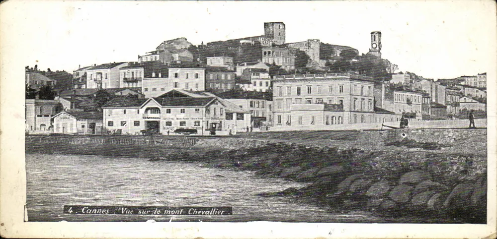 Cannes — Vista del Monte Chevallier — Editore non visibile - Recto