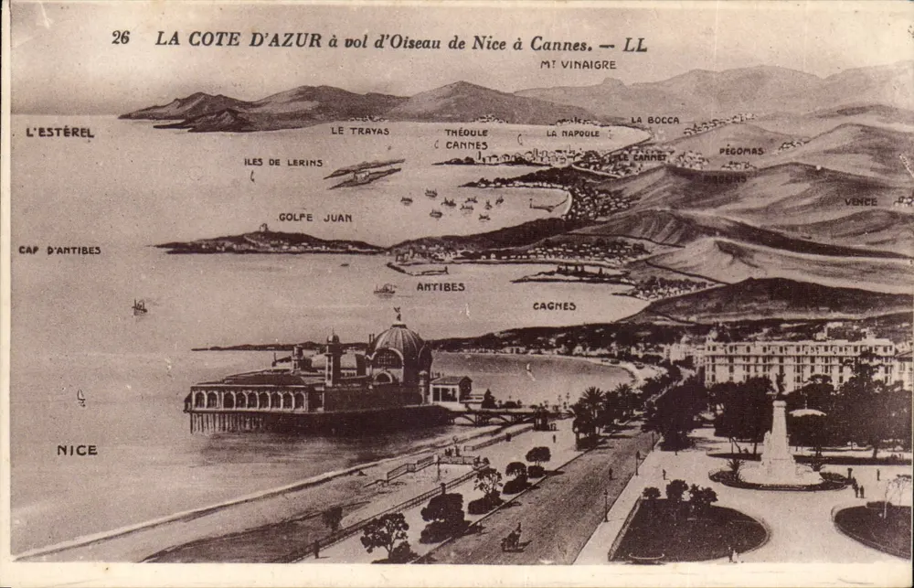 A Costa do Azul vista de cima de Nice a Cannes — LL - Frente