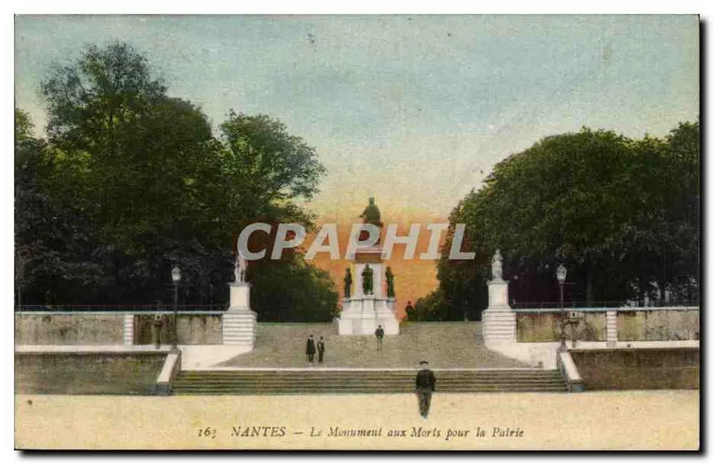 NANTES — Den Gedenkstein für das Vaterland — Nantes, Imp. Ed. Artand - Vorderseite
