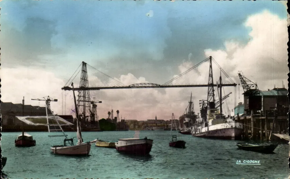 O Pont Transbordeur — Nantes — Editora La Cigogne, n° 44.109.44 - Frente