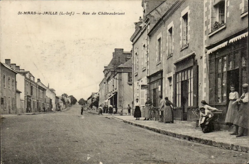 St-MARS-JAILLE (Lr-Inf.) — Rue de Châteaubriant - Vorderseite