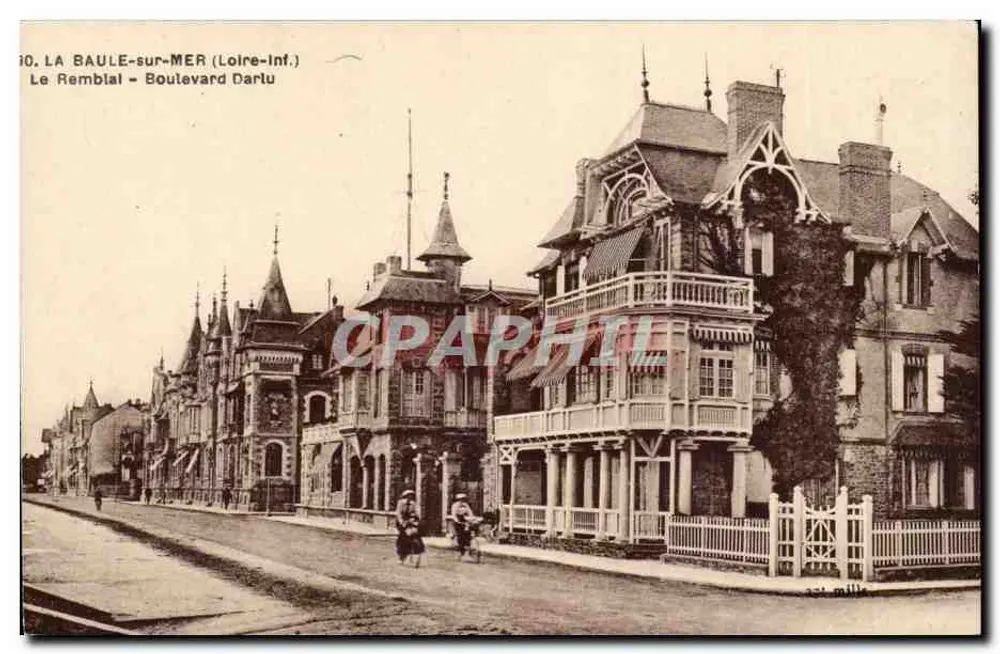 La Baule-sur-Mer (Loire-Inf.) — O Remblai - Boulevard Darlu — Chapeau, Nantes - Frente