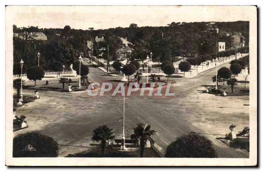 La Baule-les-Pins — Place des Palmiers — P. Strasheux - Vorderseite
