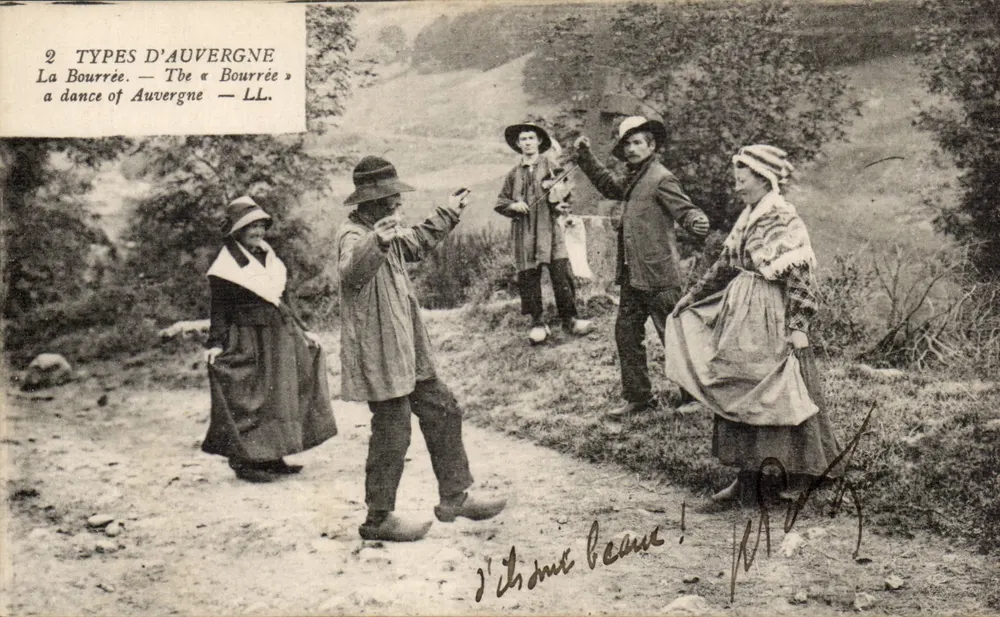 2 Tipos de Auvergne — A Dança da Bourrée — LL. - Frente