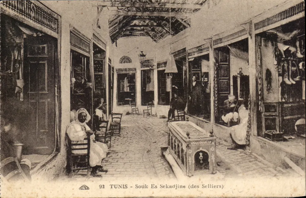 Tunis - Souk Es Sekadjine (van de schoenmakers) — n°92 — uitgever niet zichtbaar - Voorkant