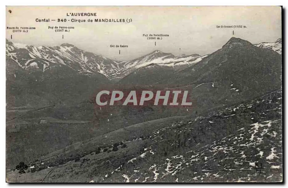 Cirque de Mandailles — Puy de Poytre-Arse, Puy de Bataillouste, Le Griounot — editor não visível - Frente