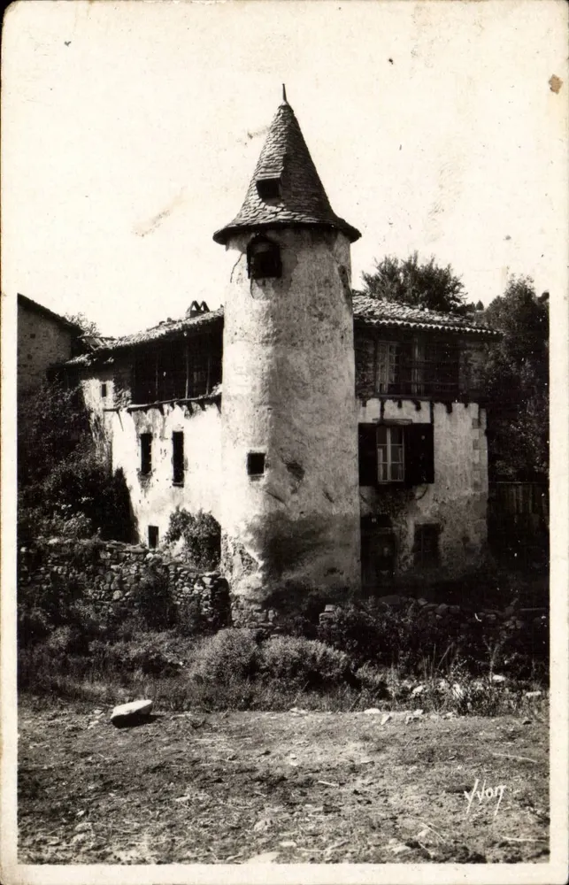 Saint-Flour (Cantal) — Alte Auvergne-Haus — Les Éditions d'Art Yvetot, Paris - Vorderseite