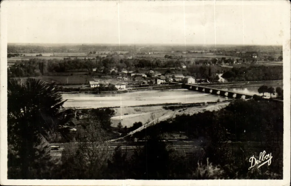 Saint-Sever-sur-Adour — Panoramablick auf den Fluss Adour und die Brücke von Morlanne — Verlag Renaud-Buzaud - Vorderseite