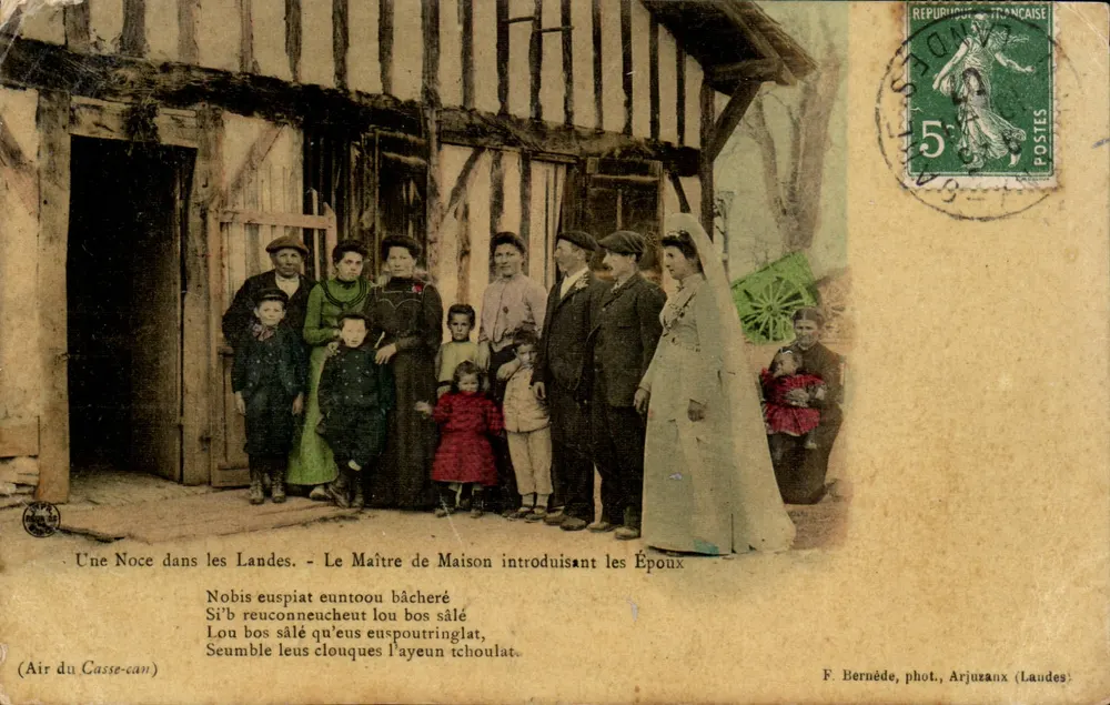 Eine Hochzeit in den Landes — Der Hausherr führt das Paar ein — F. Bernède, Foto., Arjuzaux (Landes) - Vorderseite