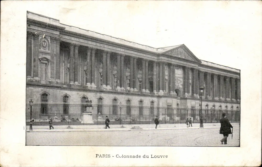 PARIS - Colonnade do Louvre — editor não identificado, número de série não visível - Frente