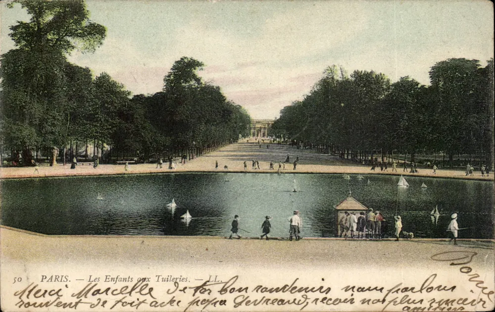 Paris — Crianças nos Jardins das Tuileries — LL. — N°50 - Frente
