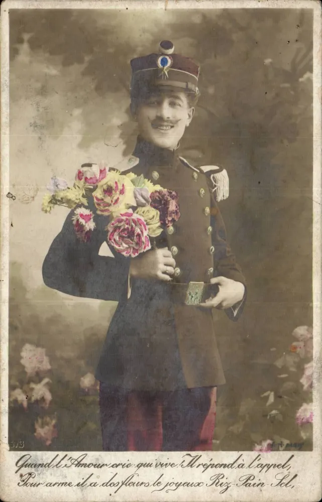 Soldat im Uniform — mit Blumenstrauß — Verlag L. P. Pange, n° 7/13 - Vorderseite