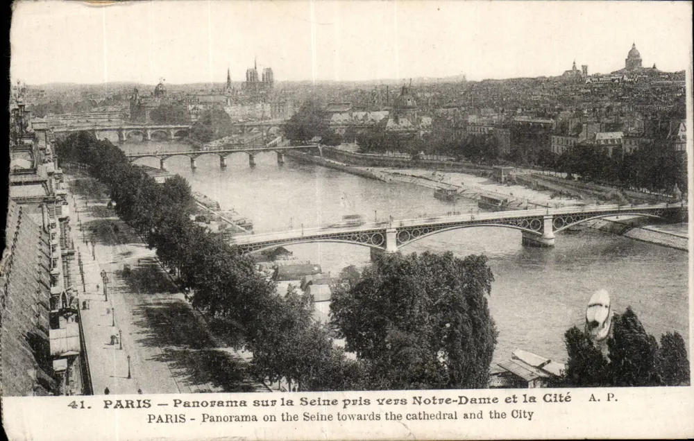 PARIS — Panorama über die Seine genommen nahe Notre-Dame und der Cité — A.P. n°41 - Vorderseite
