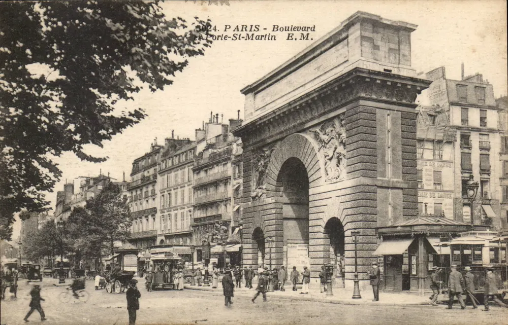 Paris - Boulevard Porte-St-Martin — E.M. Editor - Frente