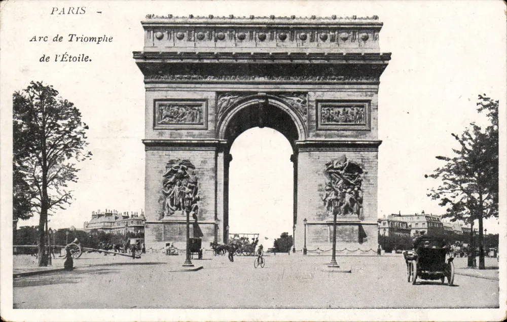 Paris — Arco do Triunfo da Estrela — editor não identificado - Frente