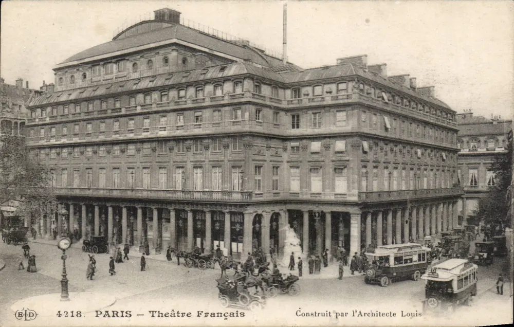 Paris — Teatro Francês — Construído pelo Arquiteto Louis Francês - Frente