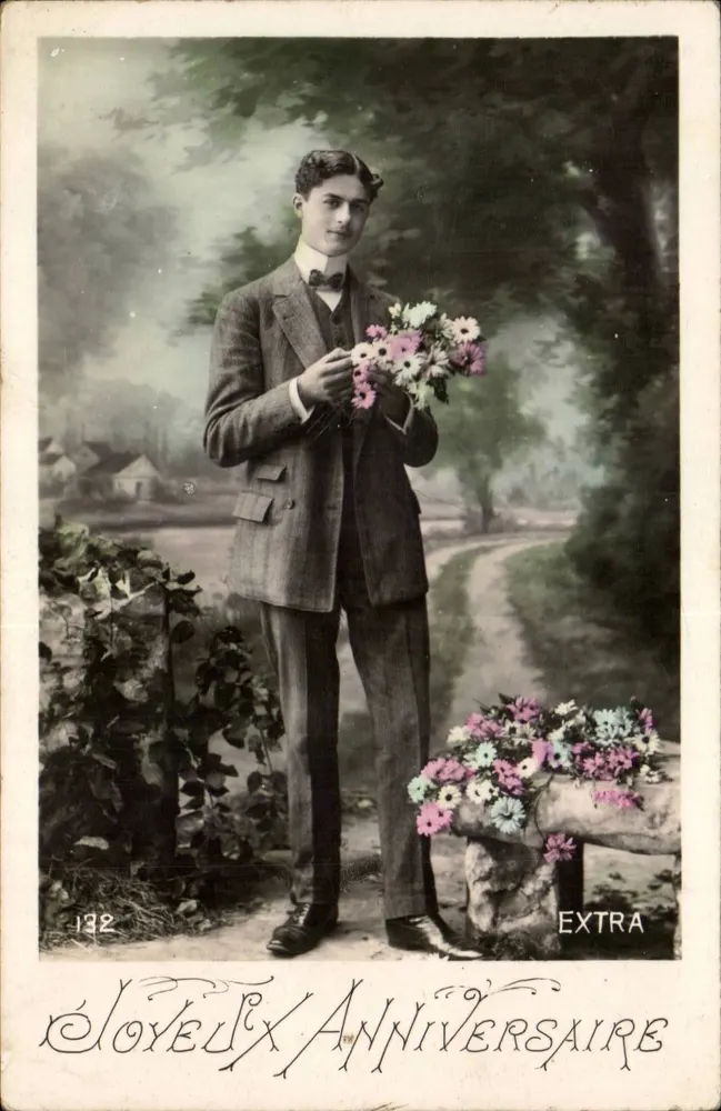 Junge Mann mit Blumenstrauß — Geburtstag — EXTRA 132 - Vorderseite