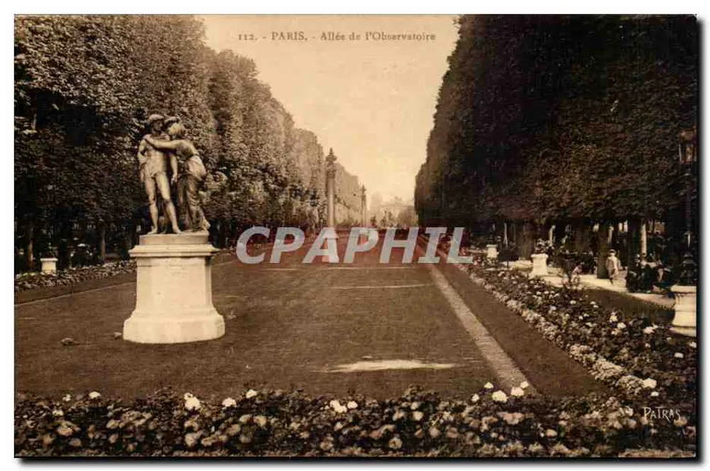 Paris - Avenida do Observatório — estátua central — Patras, n°112 - Frente