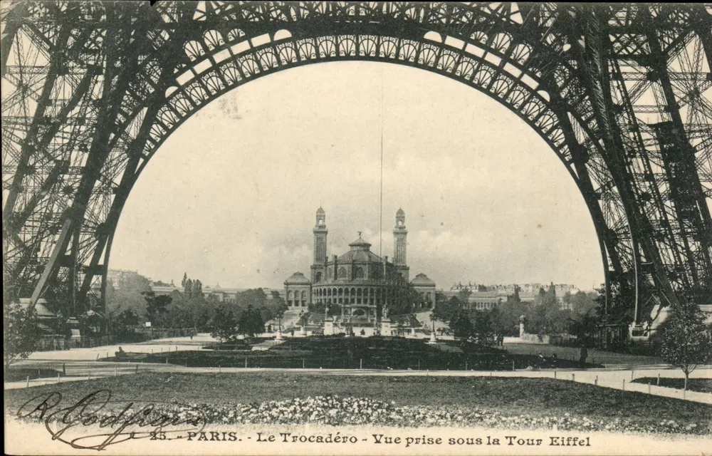 Paris - Le Trocadéro - Ansicht vom unter der Eiffelturm — Robert Piguet, Nr. 25 - Vorderseite