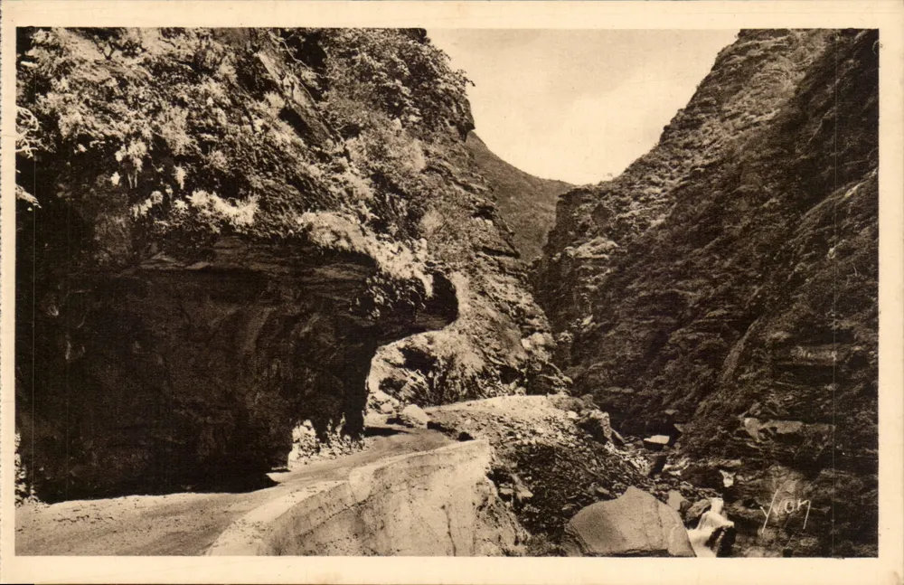 Gorges do Cians — França — Edições d'Art Yvon, Paris - Frente