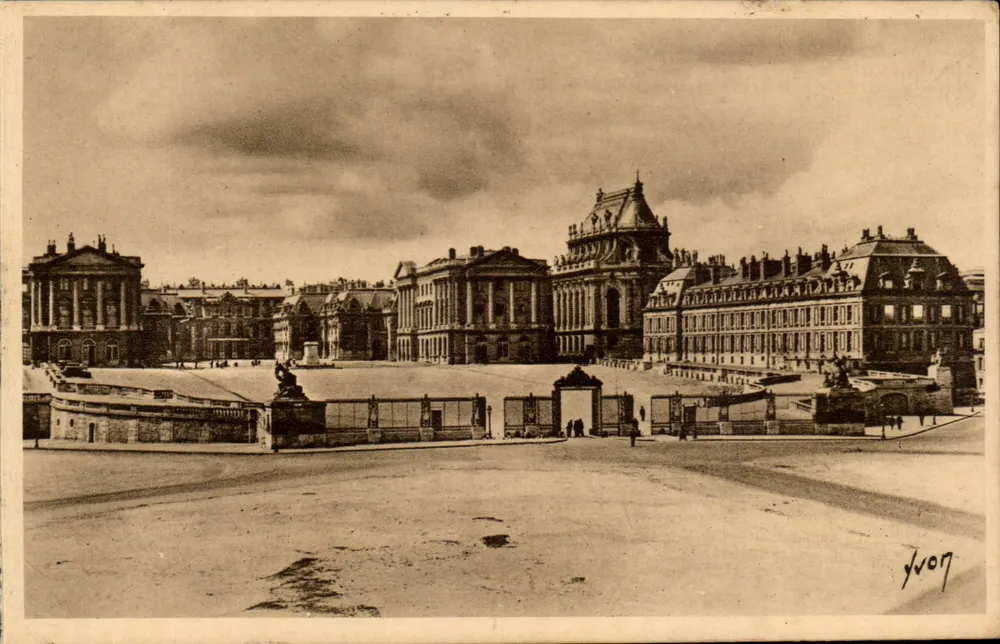 Fachada do Palácio — Versailles — Éditions d'Art Yvon - Frente