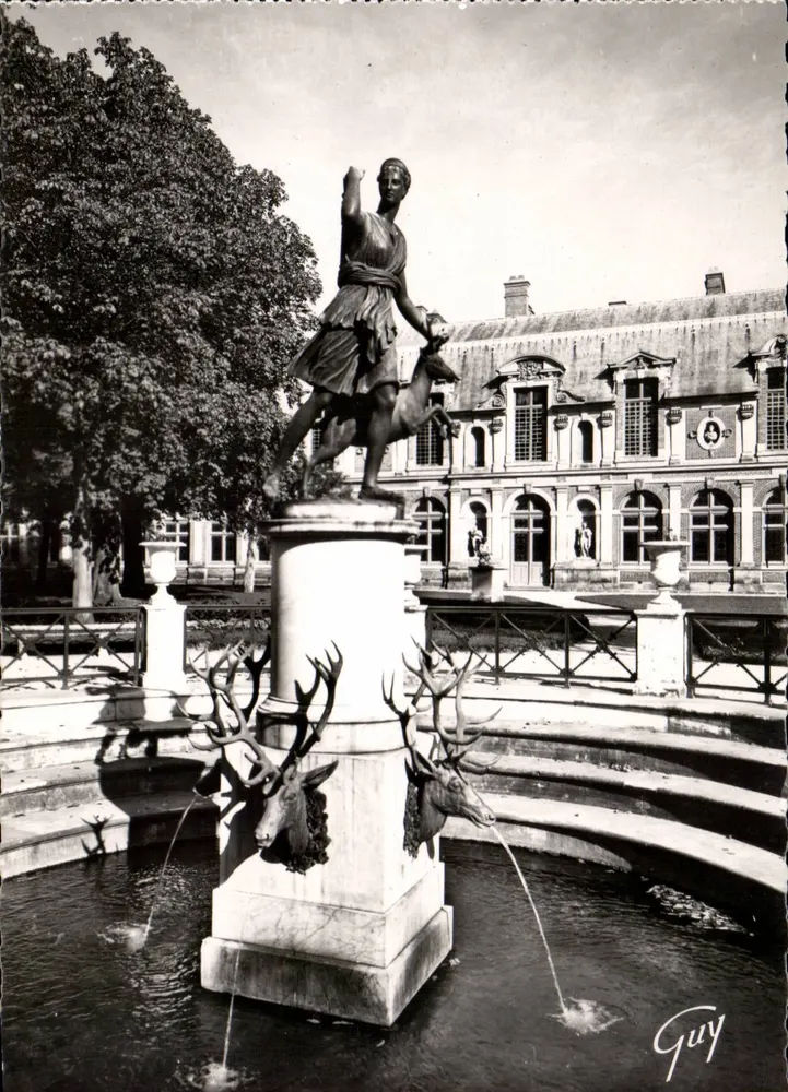 Fontainebleau — Gärten des Palastes - Fontäne von Diane — Editions GUY - Vorderseite