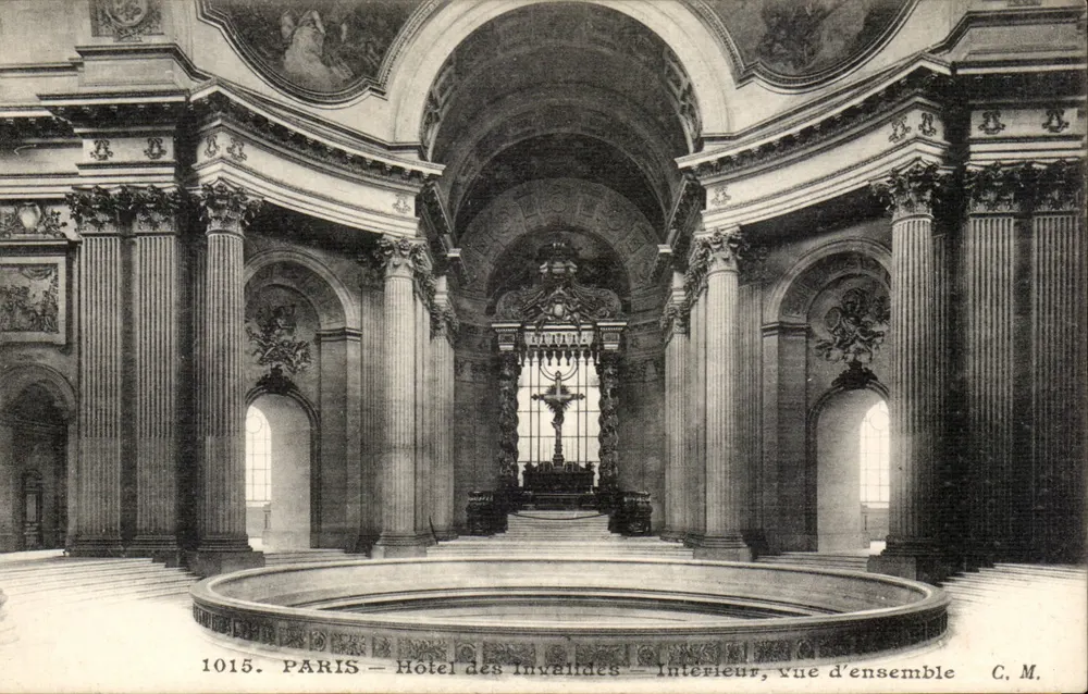 Hôtel des Invalides — Interior, vista geral — C. M. n° 1015 - Frente