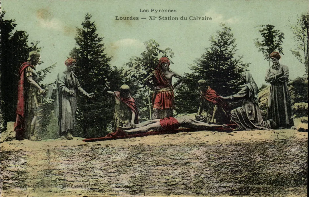 Die Pyrenäen — Lourdes — 11. Station des Calvariums — Verleger: Limoges-Lacour - Vorderseite