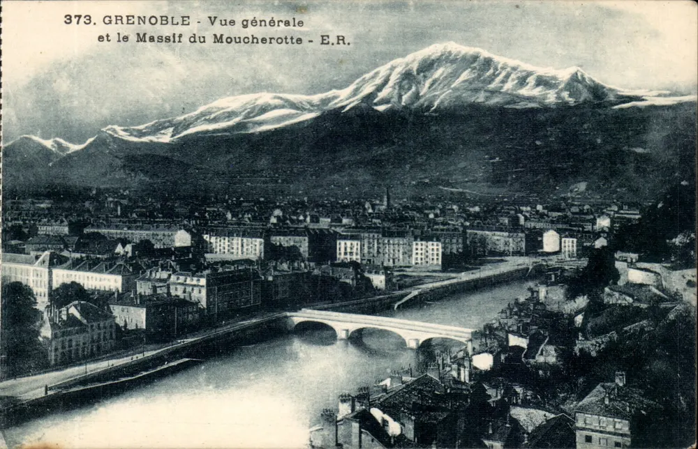Grenoble - Allgemeiner Blick und das Moucherotte-Massiv - E.R. - Vorderseite