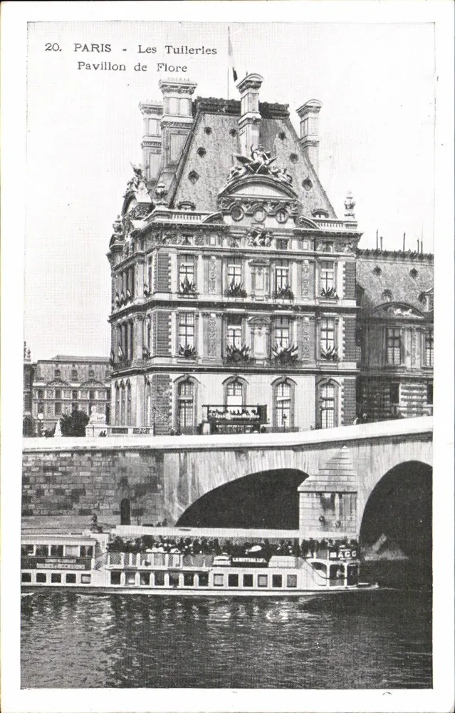 Paris - Les Tulleries - Pavillon de Flore — editor Macc - Frente