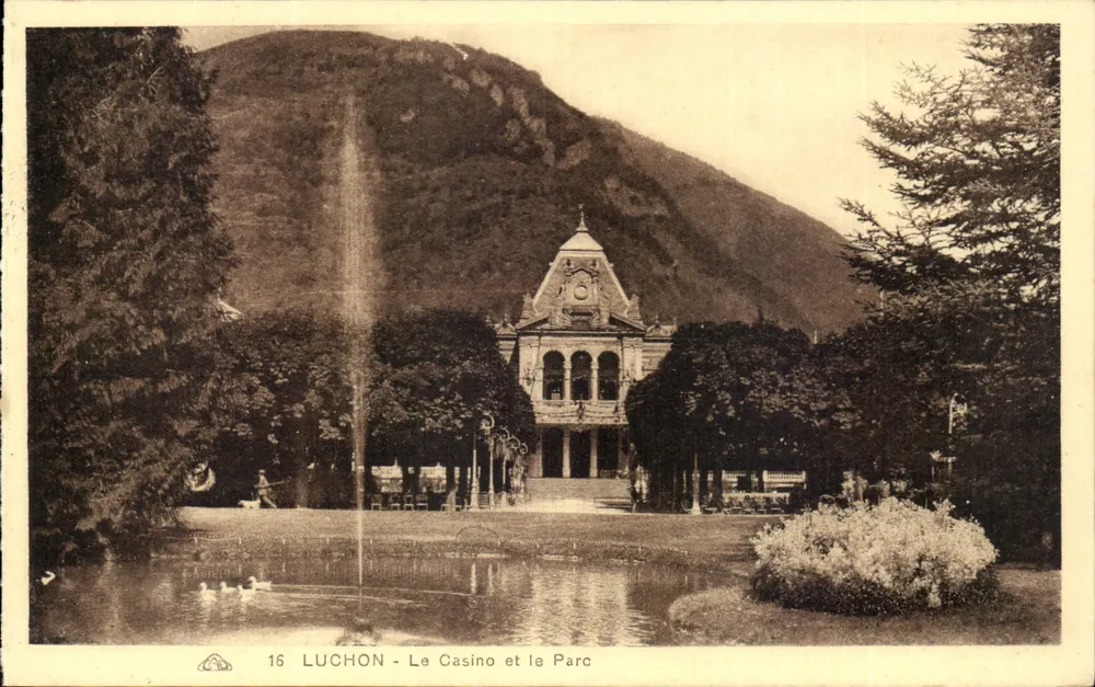 Luchon - O Casino e o Parque — n° 16 - Frente