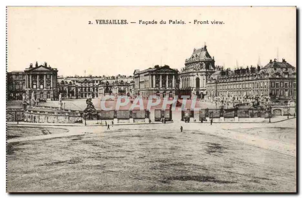 Versailles — Facha do Palácio — Vista frontal. — Edição P. Girard, 3, rue Colocci, Versailles - Frente