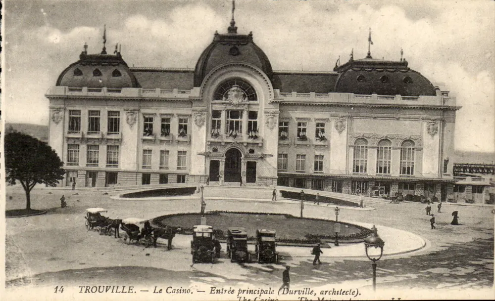 TROUVILLE — Das Casino — Haupteingang (Durville, Architekt) - Vorderseite
