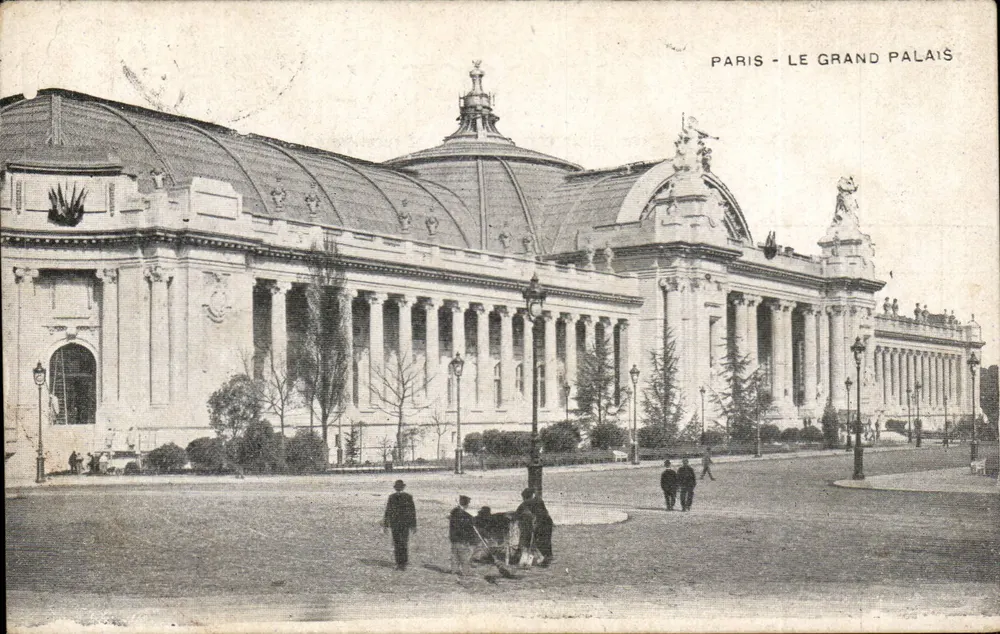 Paris - O Grande Palácio — vista externa — editor não identificado - Frente
