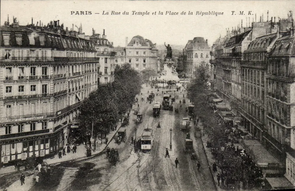 Paris — Ansicht der Rue du Temple und Place de la République — T. M. K. - Vorderseite