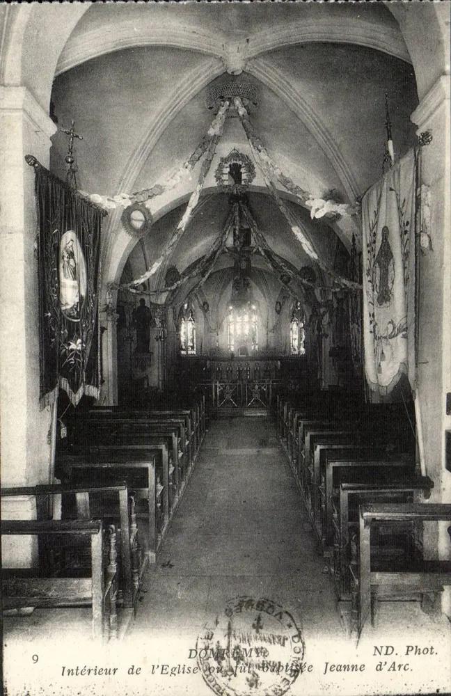 Innenansicht der Kirche, in der Jeanne d'Arc getauft wurde — Domrémy — ND. Fot. n°9 - Vorderseite