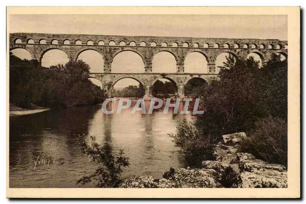 Pont du Gard — Aqueduc romain sur le Gard — Éditions d'Art Yvón, Paris - Frente