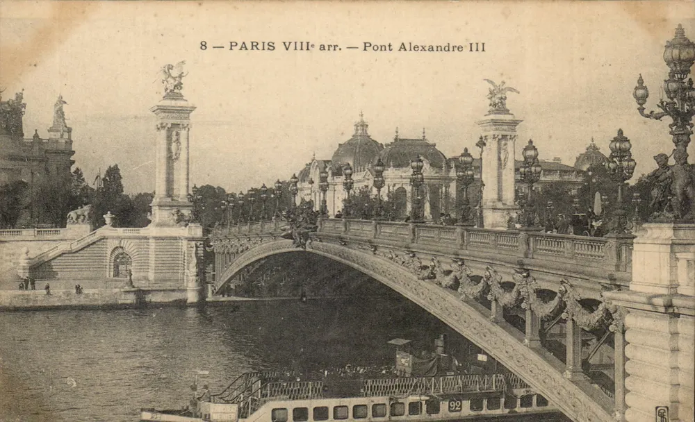 Paris VIIIe arr. — Pont Alexandre III - Frente