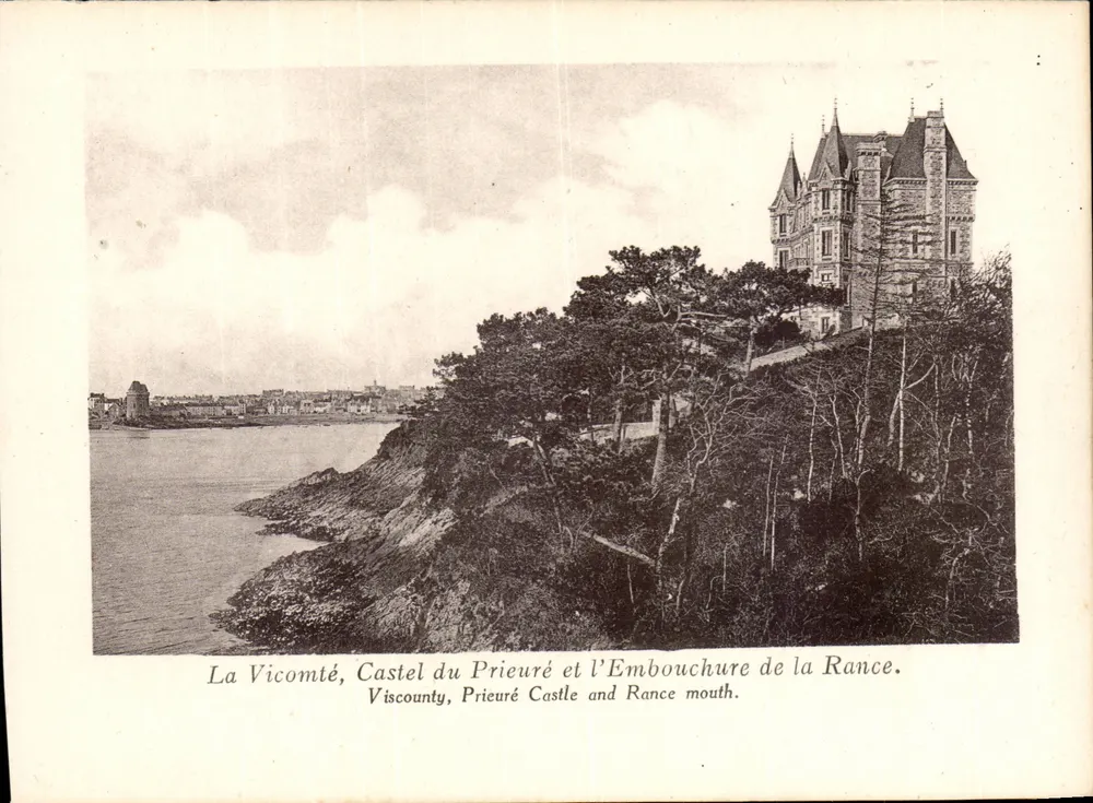 Die Vicomté, Schloss Prieuré und Mündung der Rance - Vorderseite