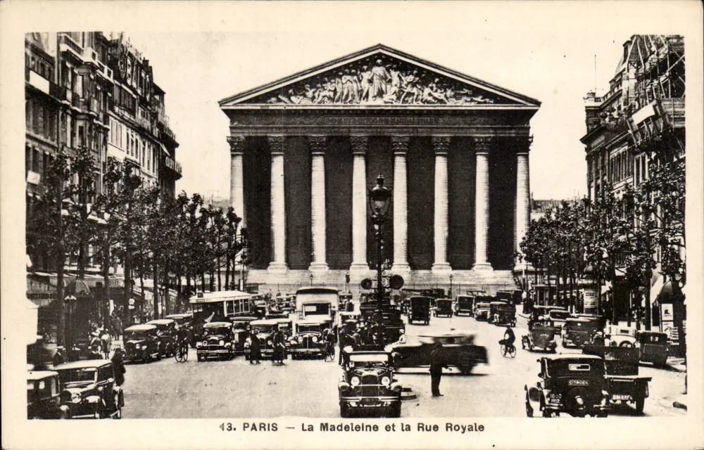 Paris — A Vista da Madeleine e da Rue Royale — Editor LADÈRE, n°43 - Frente