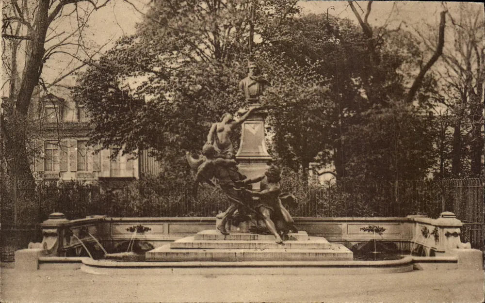 Luxemburger Garten — Denkmal von Eugène Delacroix, von Daion — Senat - Vorderseite