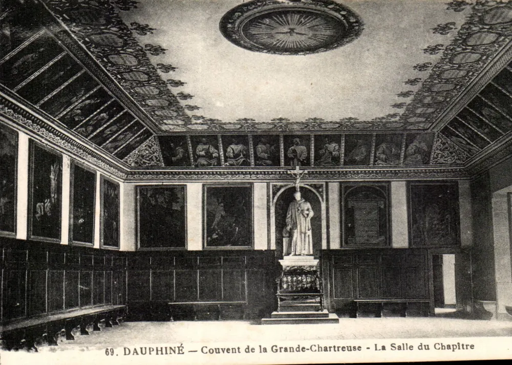 Dauphiné — Kloster der Grande-Chartreuse — Die Kapitelhalle - Vorderseite